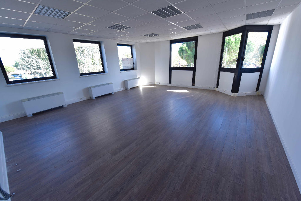 Bureaux Labege 188 m2