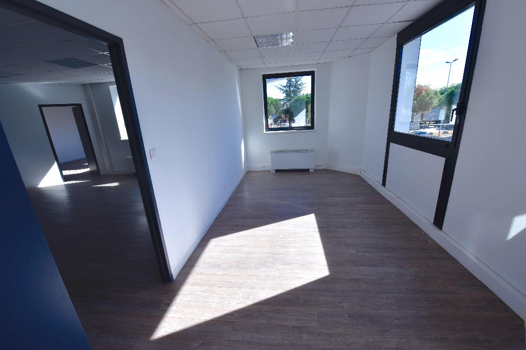 Photo Bureaux Labege 94 m2 image 2/6