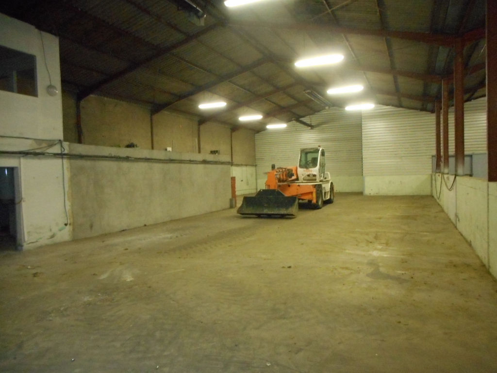 Photo Local d'activité Aucamville 1200 m2 image 2/3