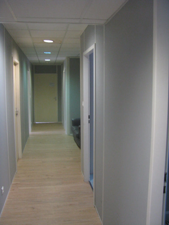 Photo A BIDART bureaux de 185 m² image 4/5