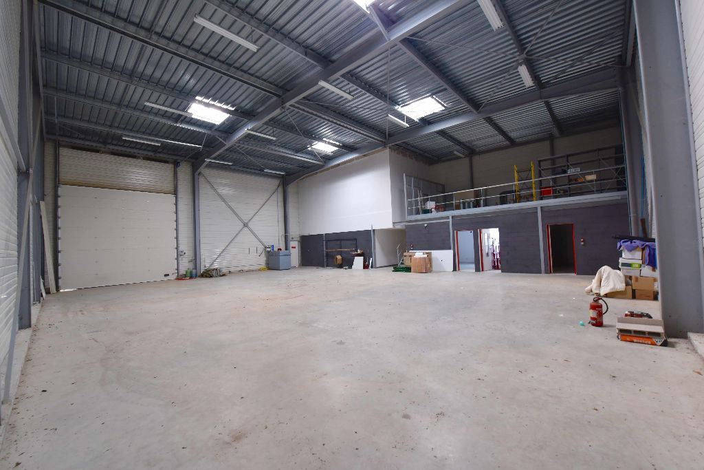 Photo Local d'activité Quint Fonsegrives 959 m2 image 1/5