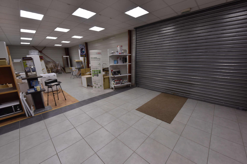 Photo Local d'activité Venerque 200 m2 image 1/3