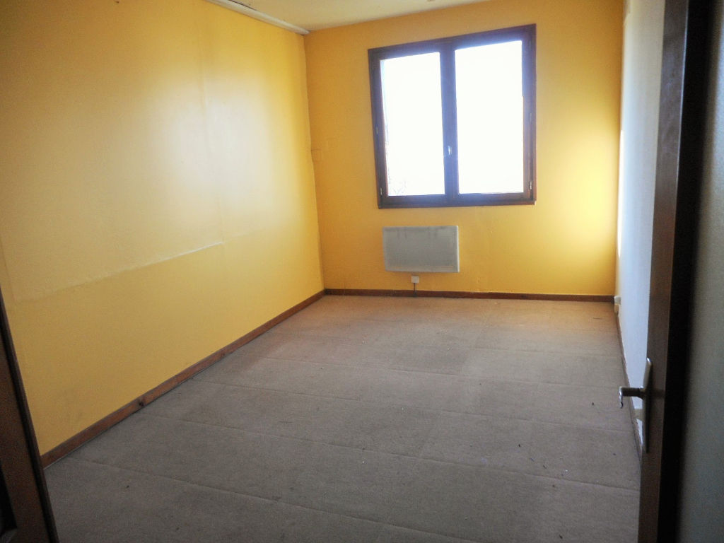 Local d'activité L Union 180  m2