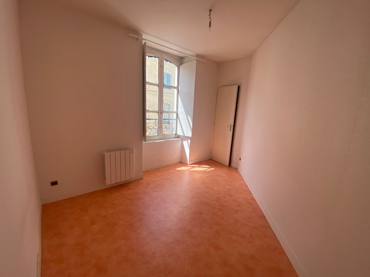 Photo APPARTEMENT T2bis LAVAL image 5/5