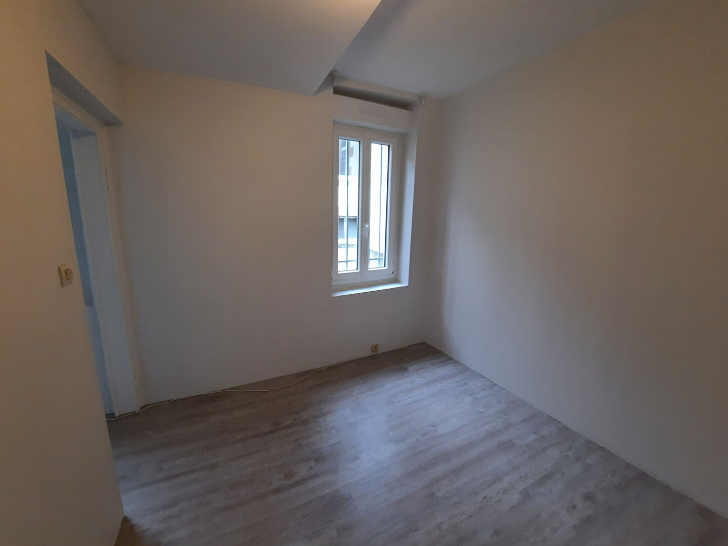 Photo Local commercial Ernee image 4/4