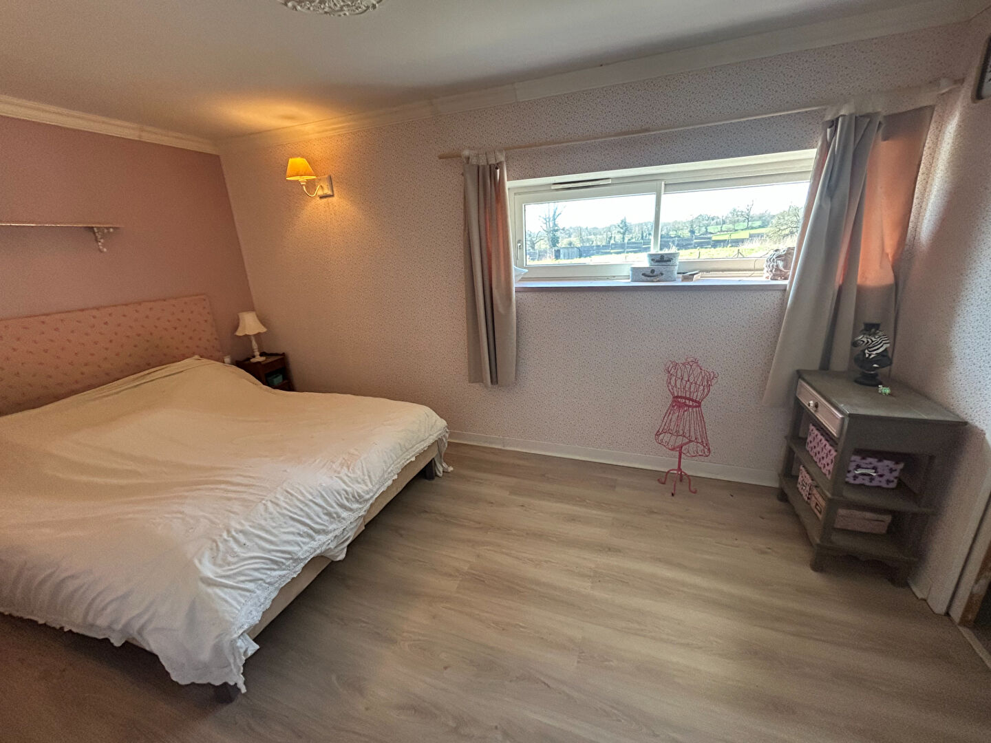 Photo Becon Les Granits Logis 260 m2 image 6/6