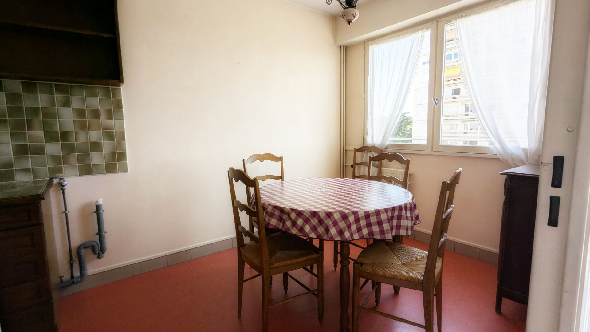 Photo ACHAT-VENTE LAVAL Appartement  T4  Rive Gauche image 5/6