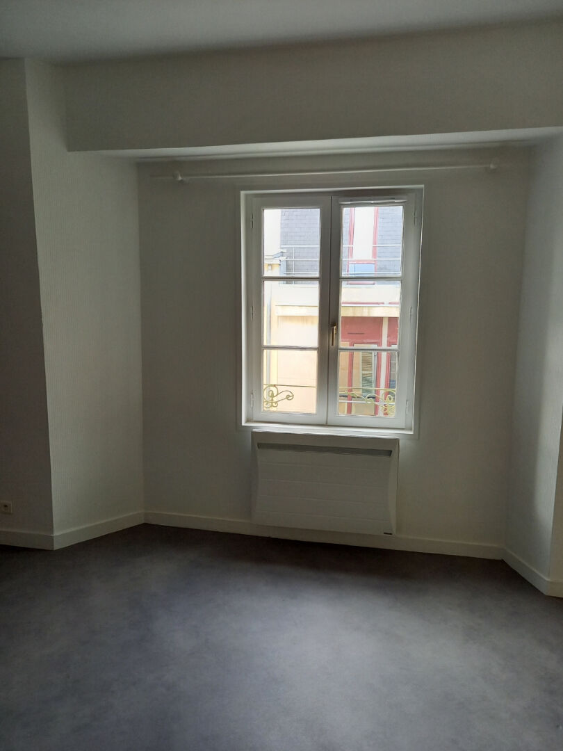 Photo LAVAL, appartement T2 de 40 m² au 3ème étage image 4/5