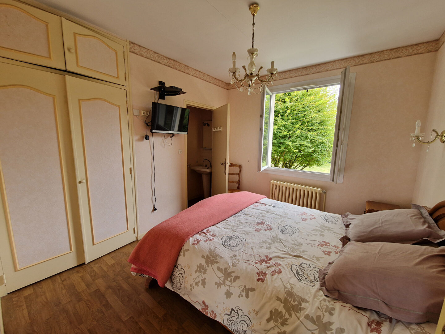 Photo Pavillon sous-sol - 4 chambres - jardin image 5/6