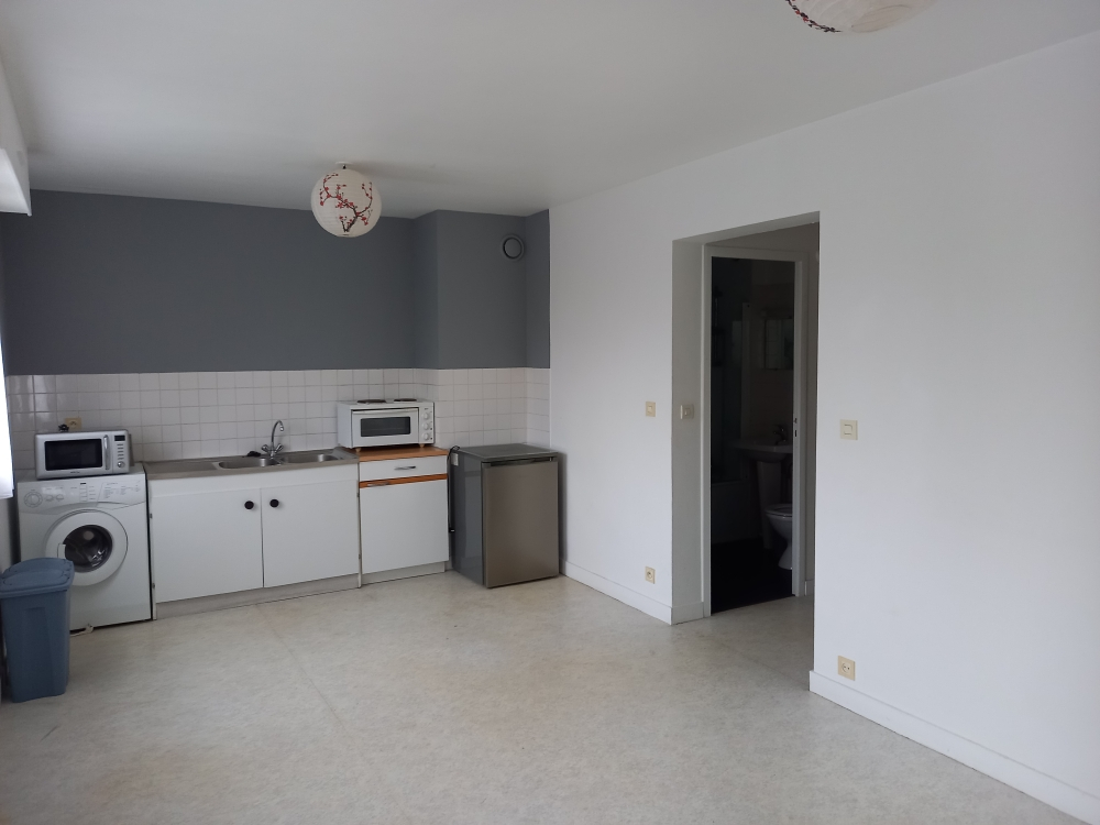 Photo Mayenne, studio de 24.86 m² image 1/6