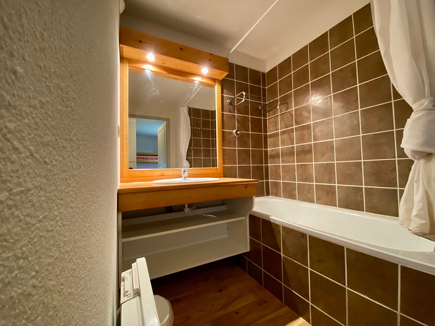 Photo Albiez Montrond, Appartement 3 pièces d'une surface de 55m2 a vendre image 6/6