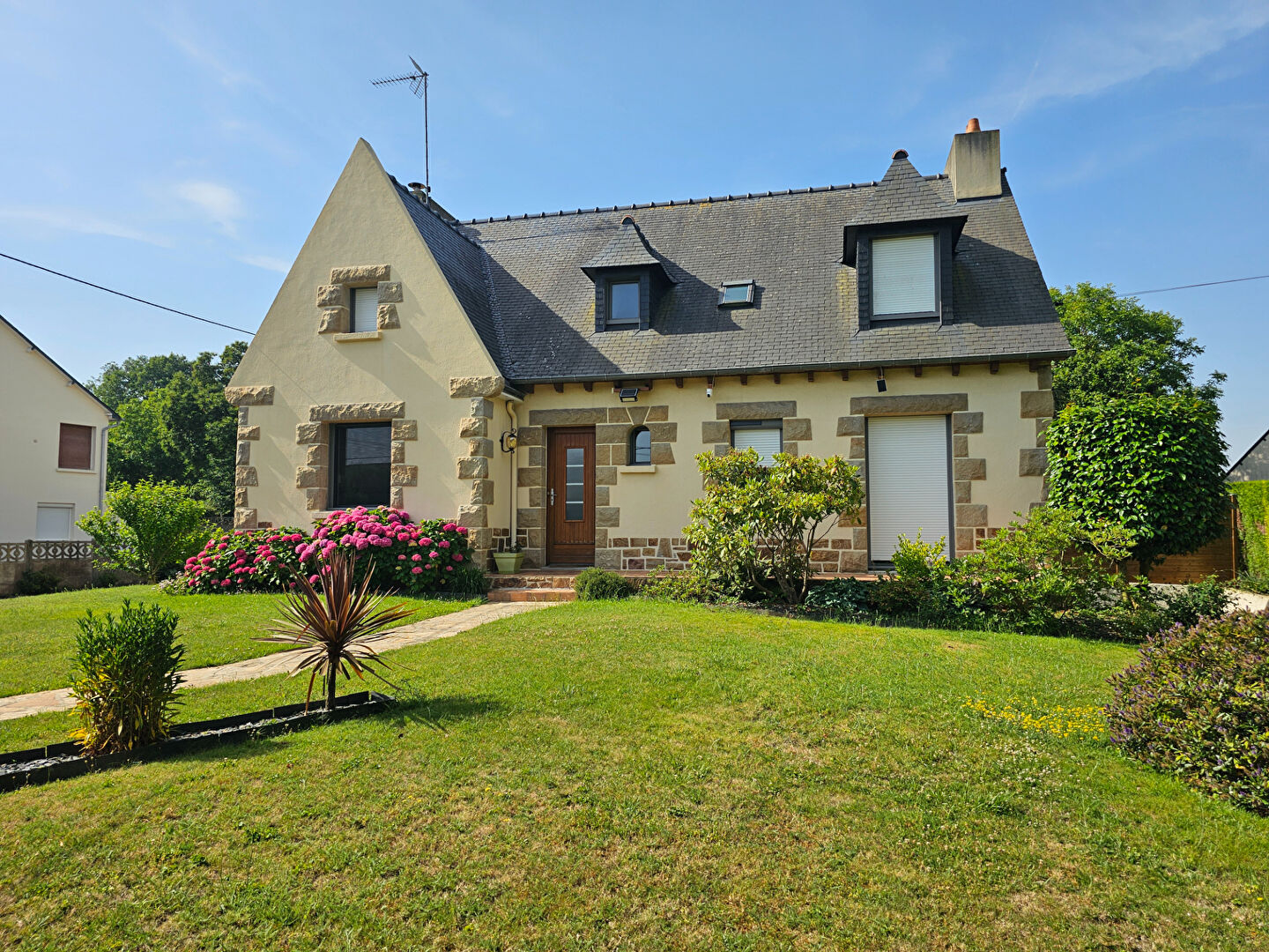 Agence immobilière de YFFINIAC IMMOBILIER - YFFINIAC IMMOBILIER