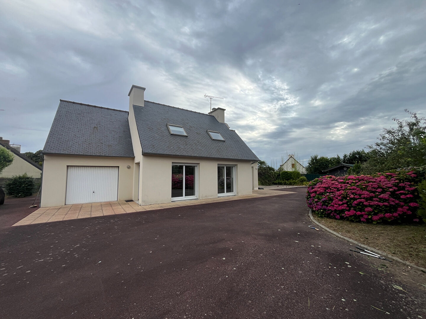 Agence immobilière de YFFINIAC IMMOBILIER - YFFINIAC IMMOBILIER