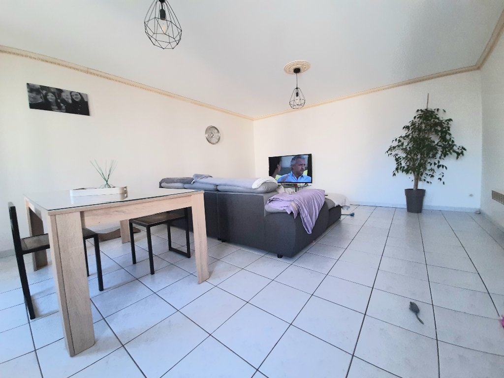 Photo Appartement T2 plein centre Saint Omer image 2/4