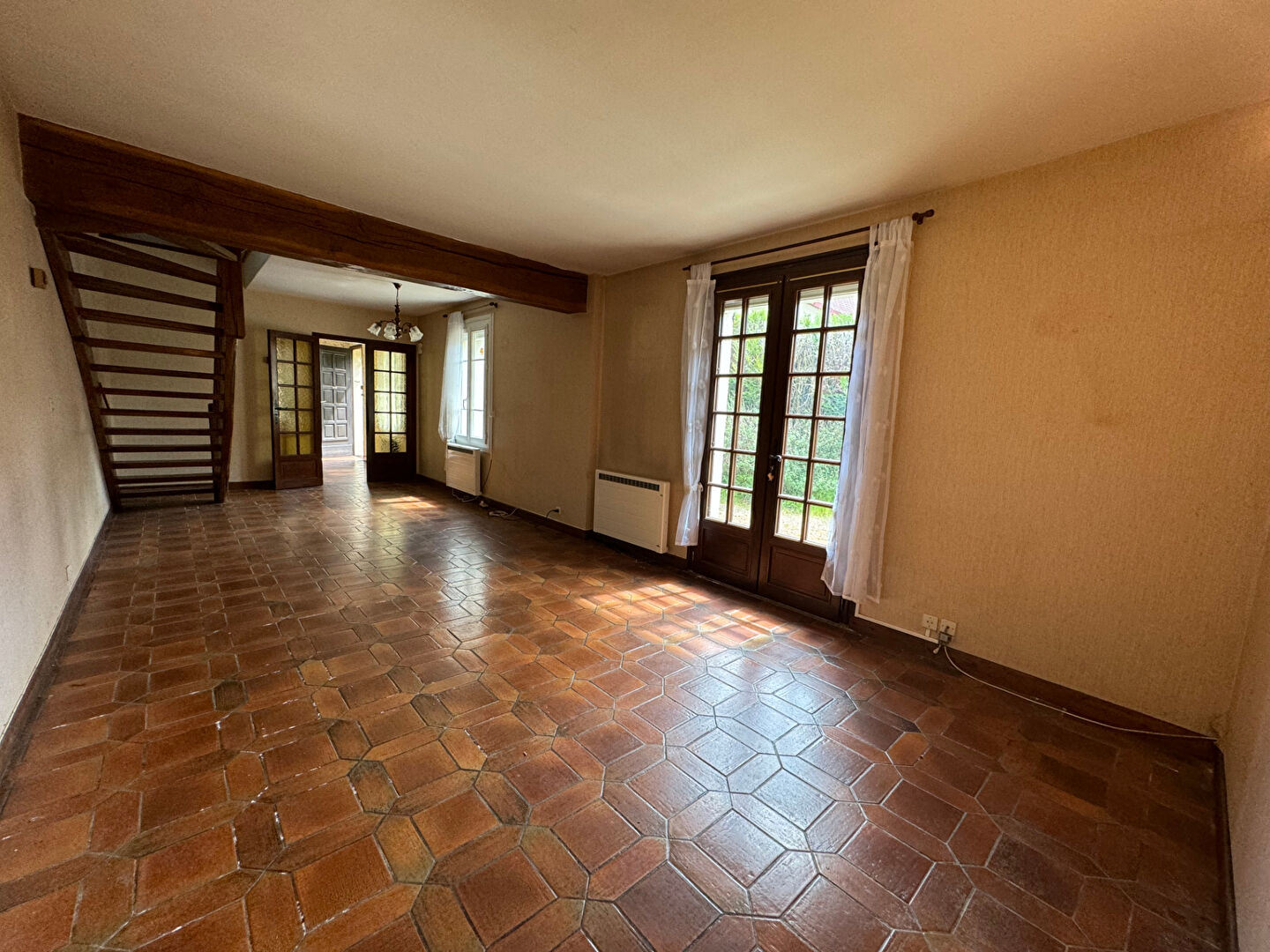 Photo NOGENT LE ROI - CENTRE image 5/6