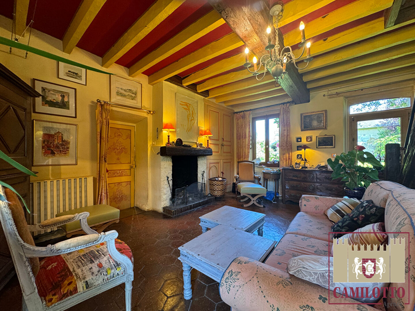 Photo A 9 min d'Epernon - Belle propriété de caractère . image 6/6