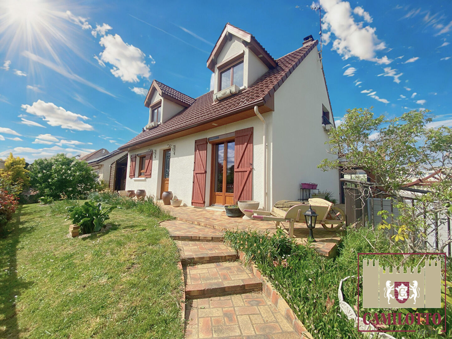 Photo MAISON A NOGENT LE ROI image 2/6