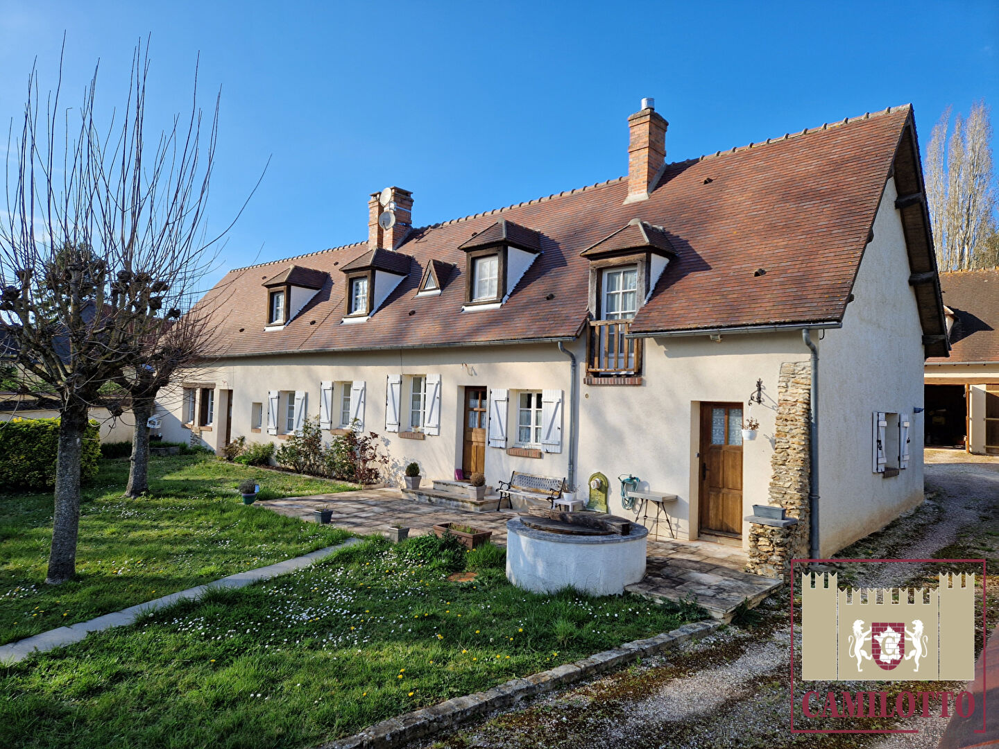 Photo Maison Faverolles 7 pièce(s) 175 m2 image 2/6