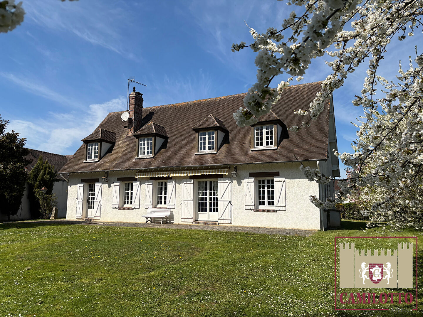 Agence immobilière de CAMILOTTO - AGENCE CAMILOTTO