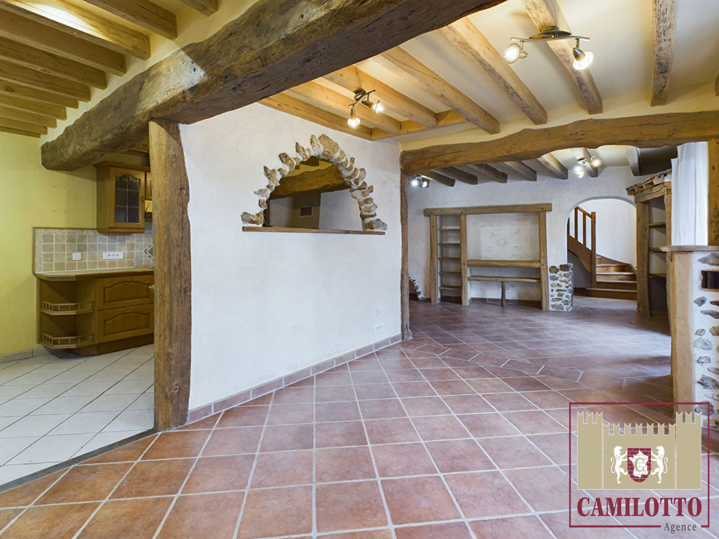 Photo Entre MAINTENON et NOGENT LE ROI - PROPRIETE ANCIENNE AVEC UNE GRANGE image 4/6