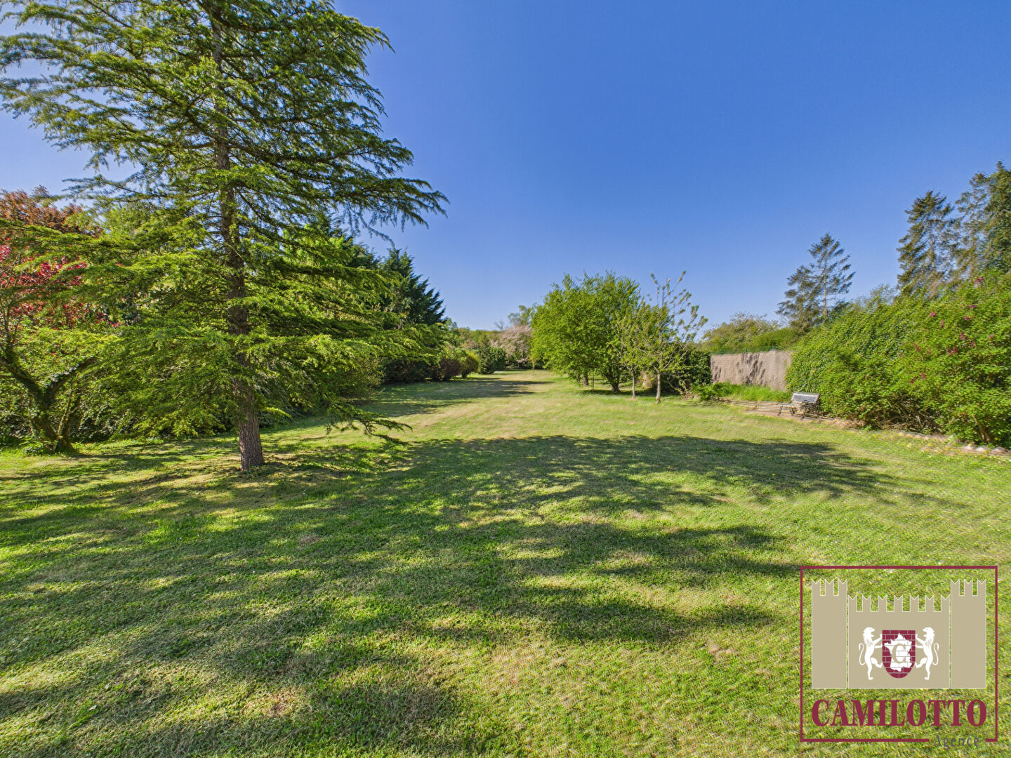 Photo 13 MINUTES DE HOUDAN - BELLE PROPRIETE RESTAUREE image 4/6