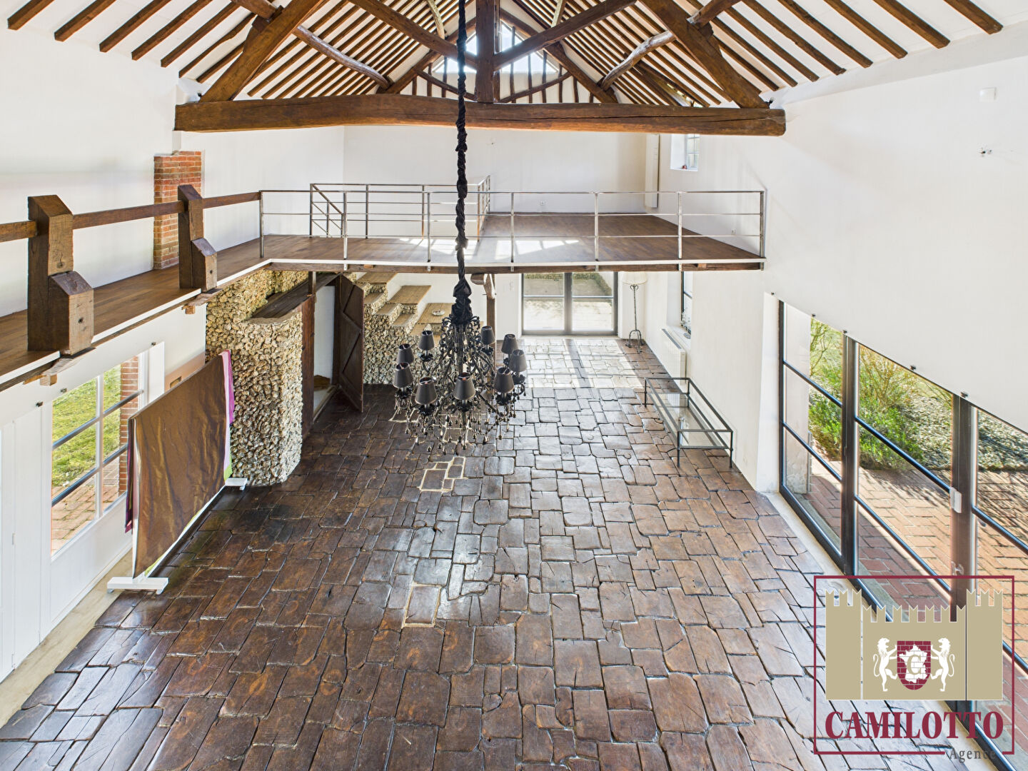 Photo 13 MINUTES DE HOUDAN - BELLE PROPRIETE RESTAUREE image 6/6