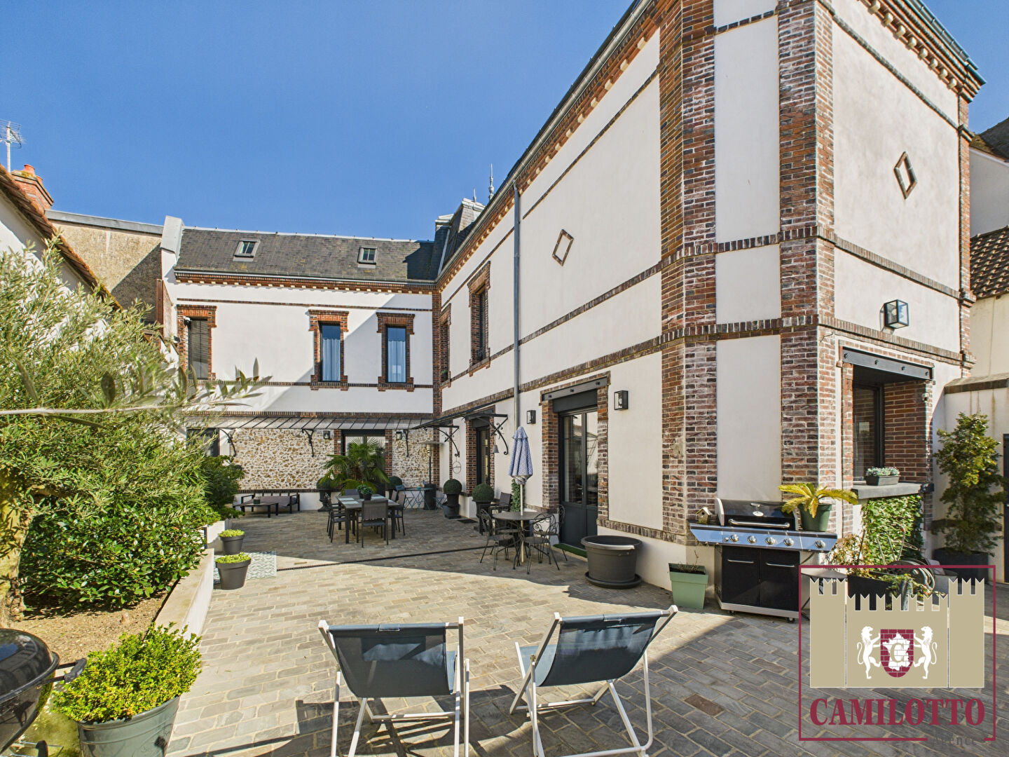 Agence immobilière de CAMILOTTO - AGENCE CAMILOTTO