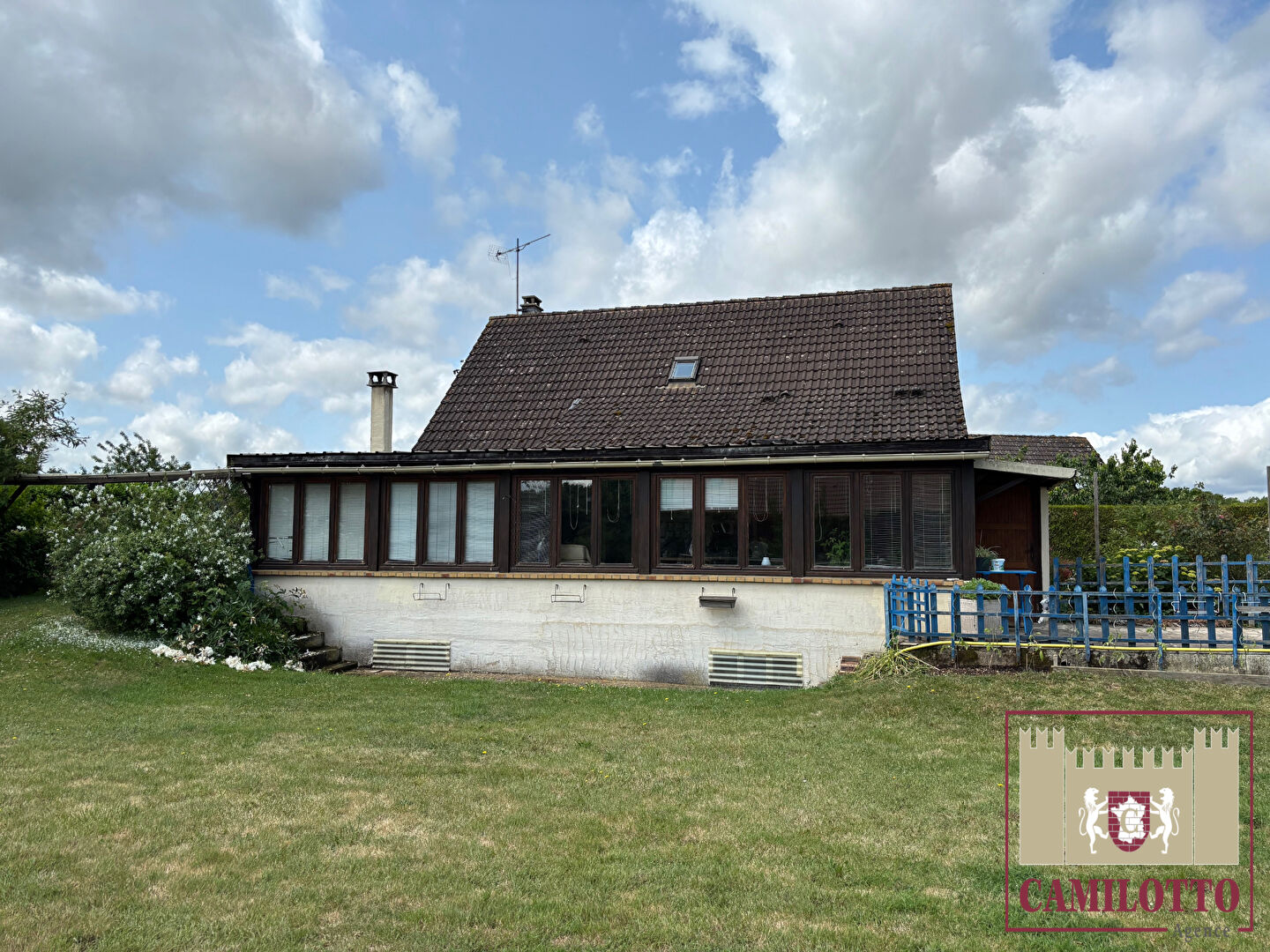 Photo À proximité de Nogent-le-Roi  - Maison image 3/6