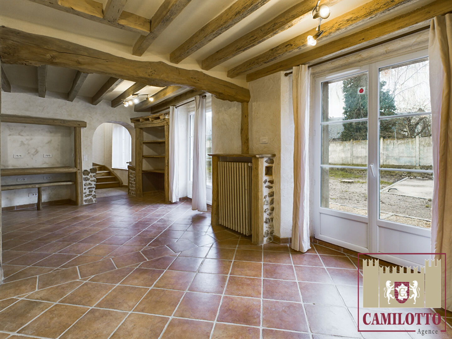 Photo Entre MAINTENON et NOGENT LE ROI - PROPRIETE ANCIENNE AVEC UNE GRANGE image 3/6