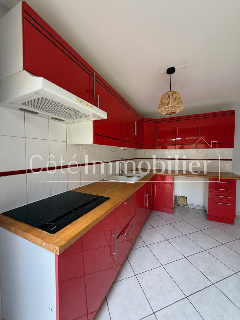 Maison- Appartement Paimboeuf 4 pièce(s) 83 m2