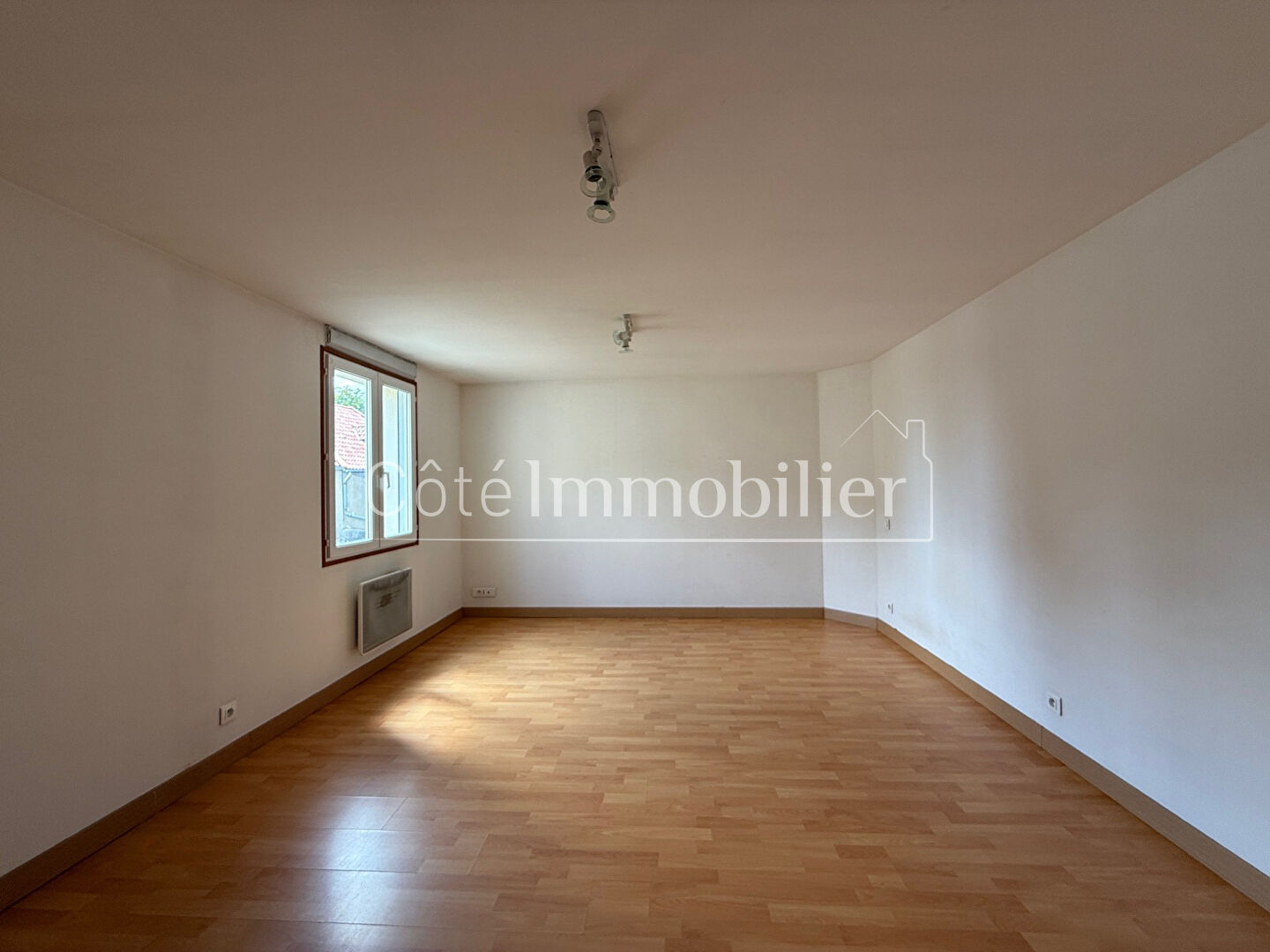 Photo Maison- Appartement Paimboeuf 4 pièce(s) 83 m2 image 4/6