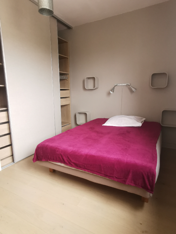 Photo Quimper - Appartement  T3 meublé image 4/6