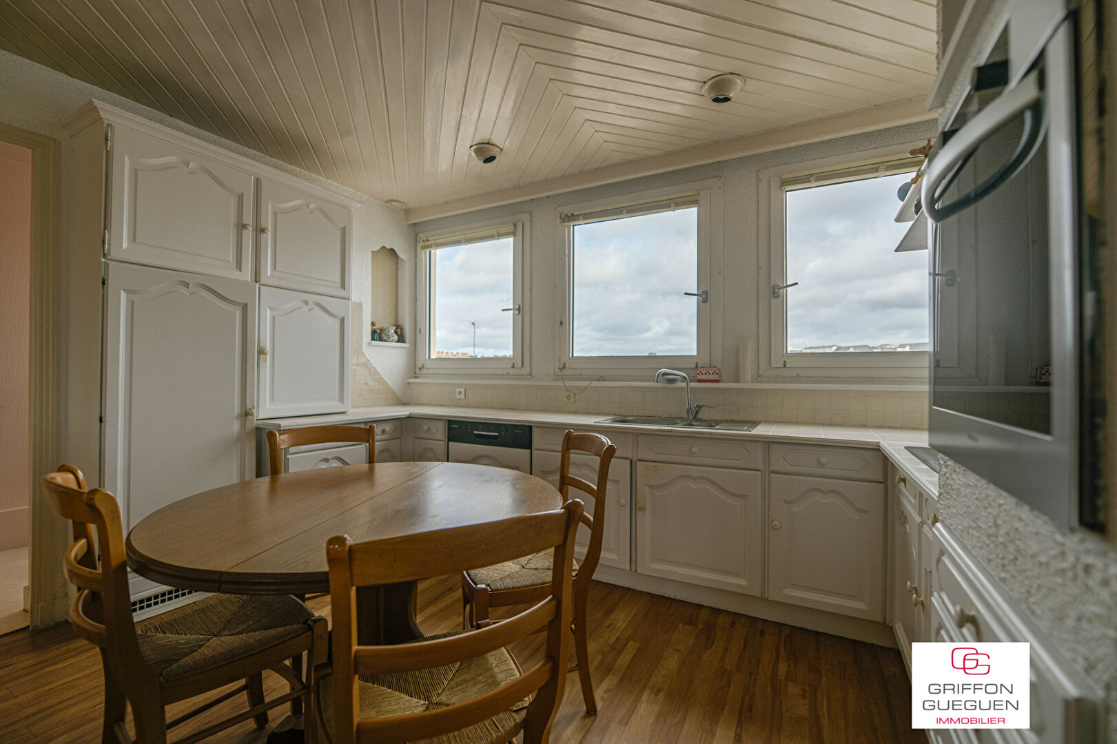 Photo Quimper centre ville, authentique duplex de 162m² habitable avec ascenseur. image 6/6