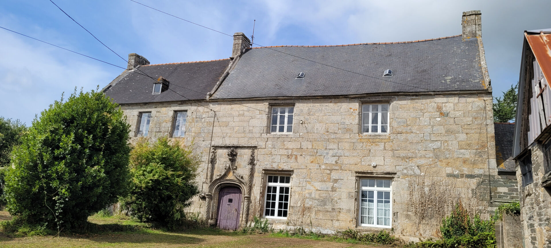 Photo Exclusivité, manoir fin XVe / début XVIe à rénover. Finistère Sud image 1/6