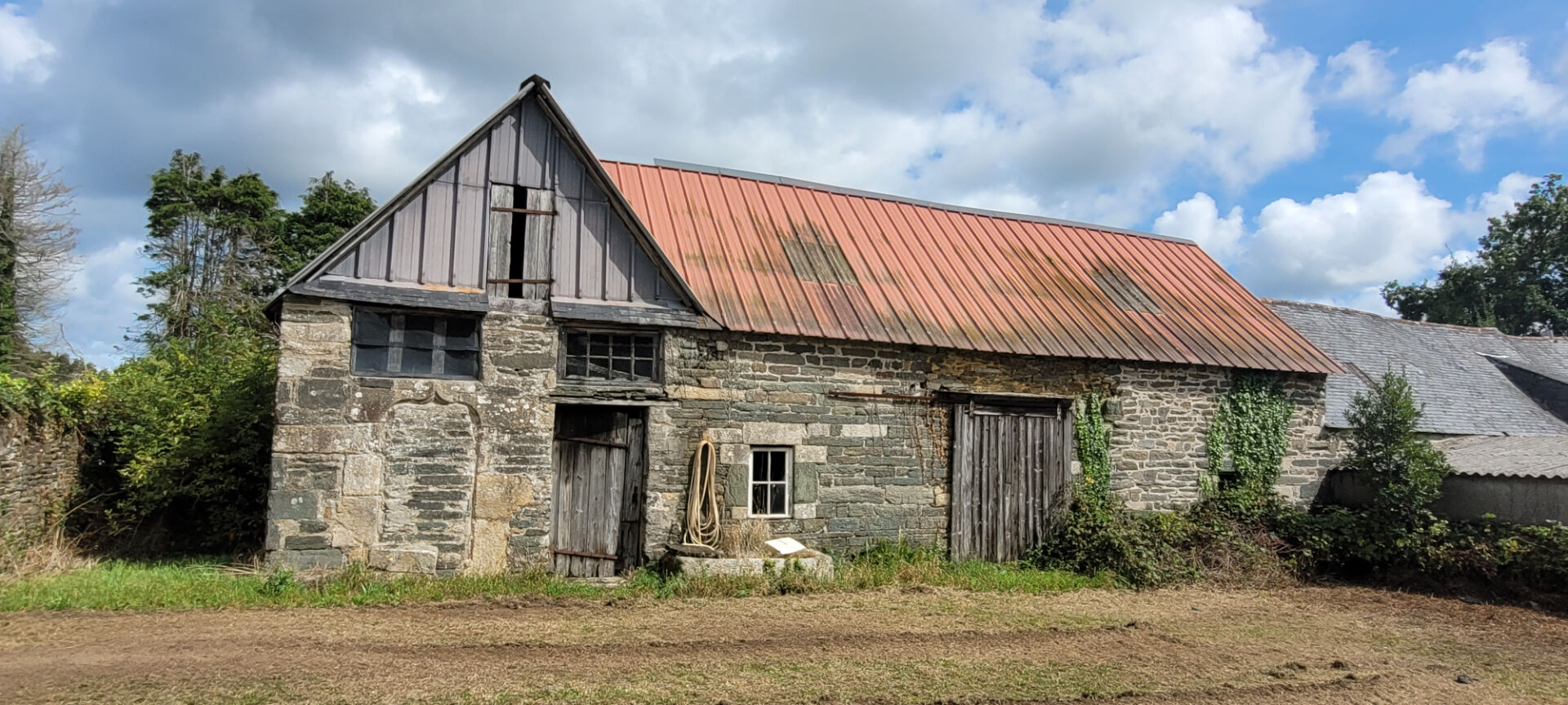 Photo Exclusivité, manoir fin XVe / début XVIe à rénover. Finistère Sud image 2/6