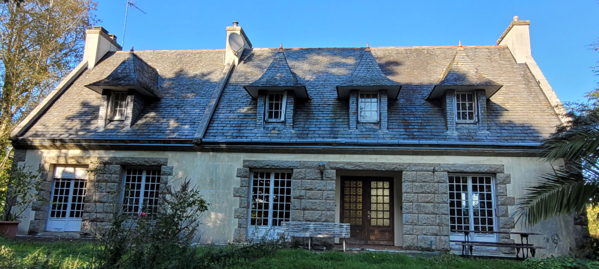 Maison individuelle T 7 de 192 m2.