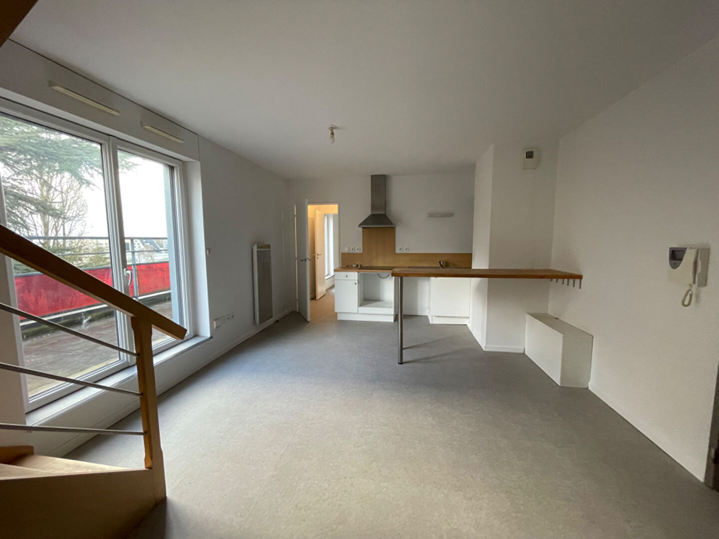 A Vendre Appartement T3 dernier étage avec Terrasse et Garage