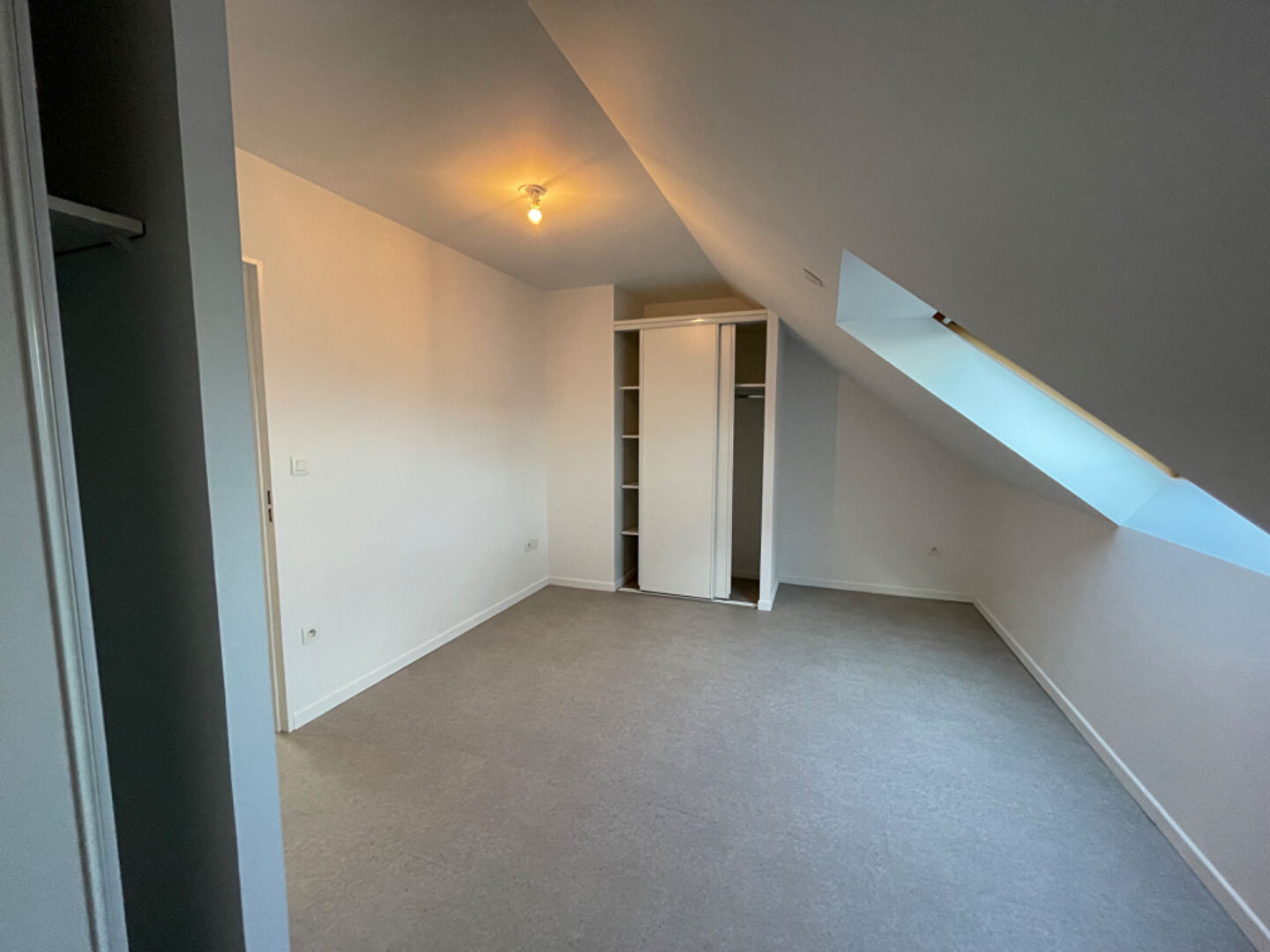 Photo A Vendre Appartement T3 dernier étage avec Terrasse et Garage image 5/6