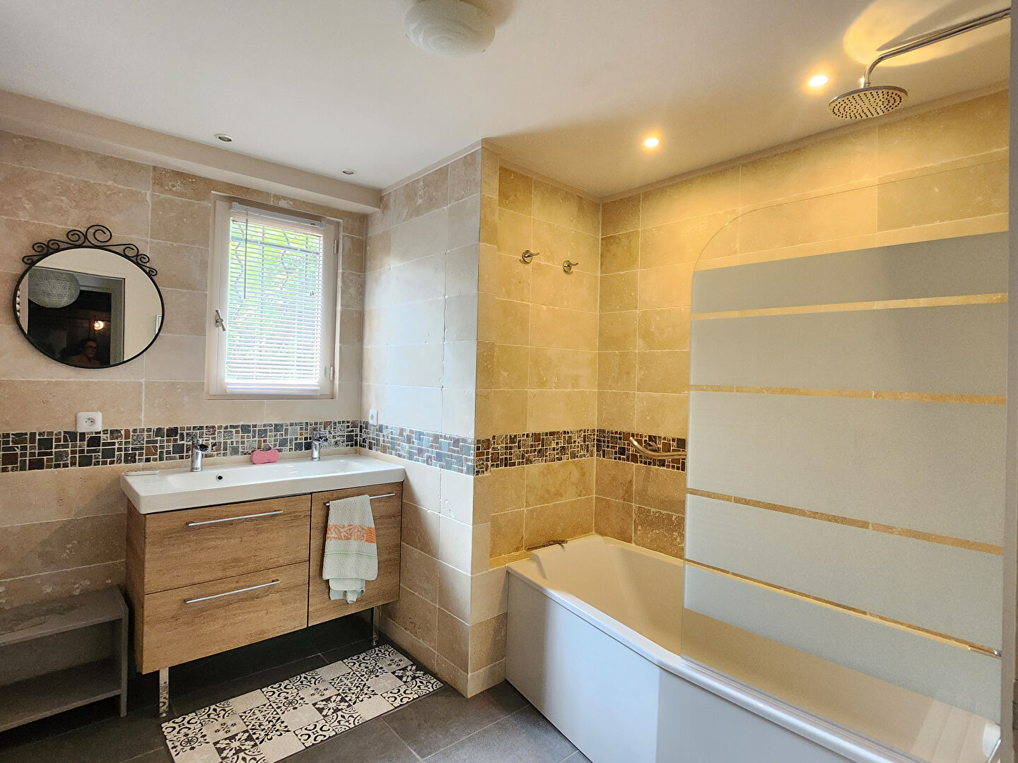 Photo EPERNON SORTIE image 6/6