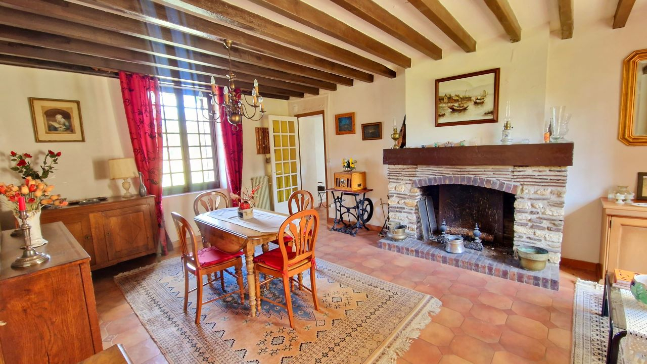 Photo Proche MAINTENON Maison ancienne image 4/6