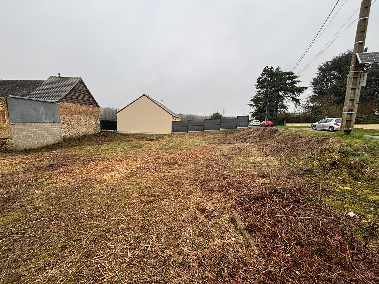 Photo Terrain Gas 653 m2 image 1/2