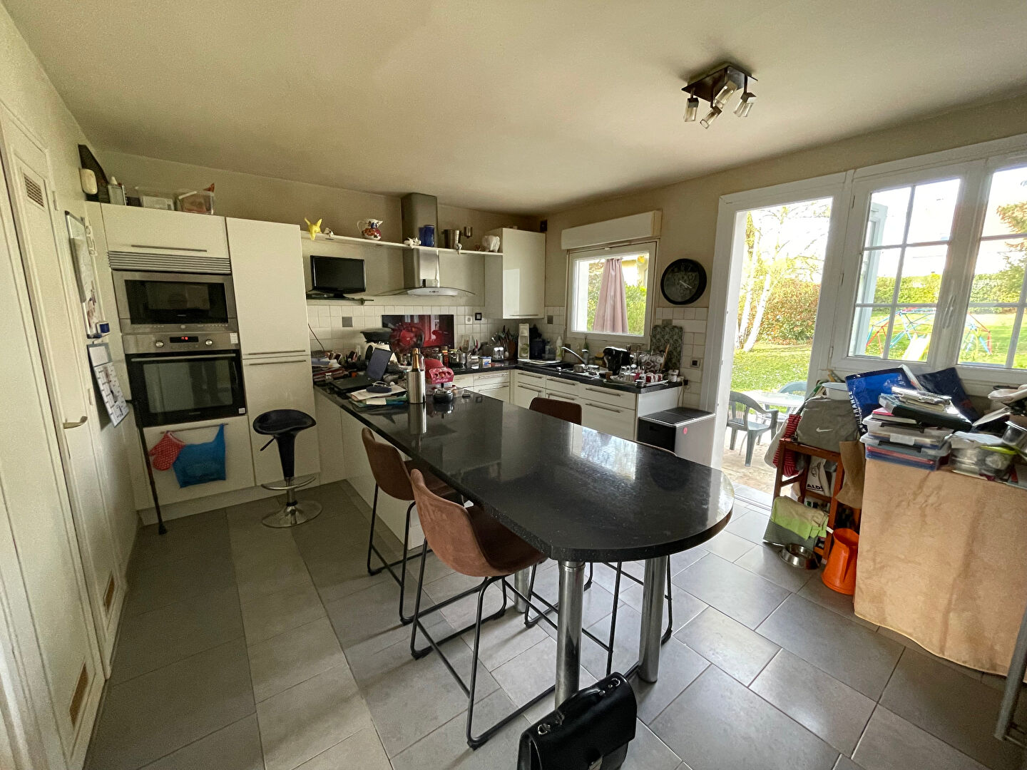 Photo Maison Epernon Sortie 8 pièce(s) image 2/6