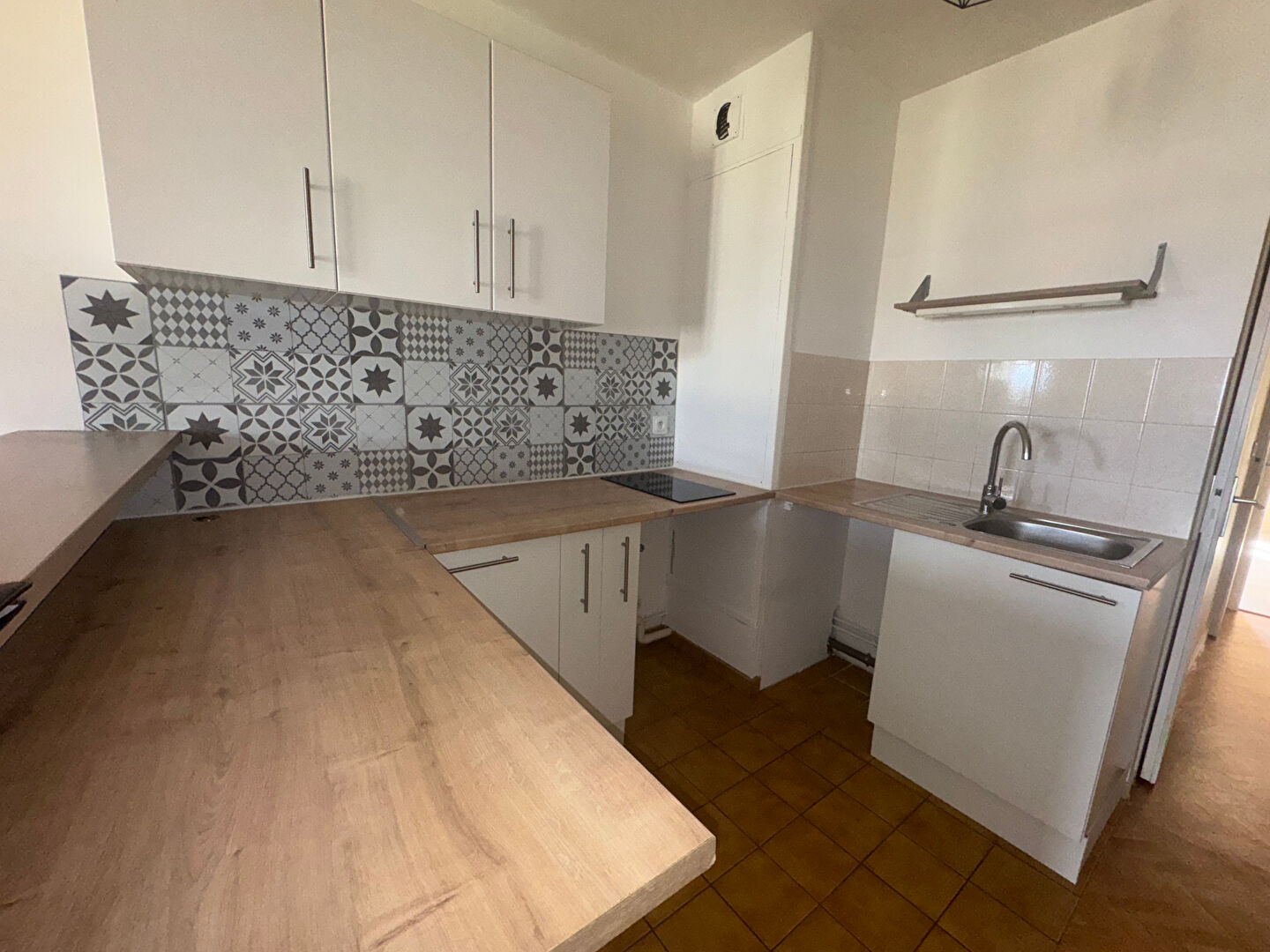 Appartement Nogent Le Roi 2 pièce(s)