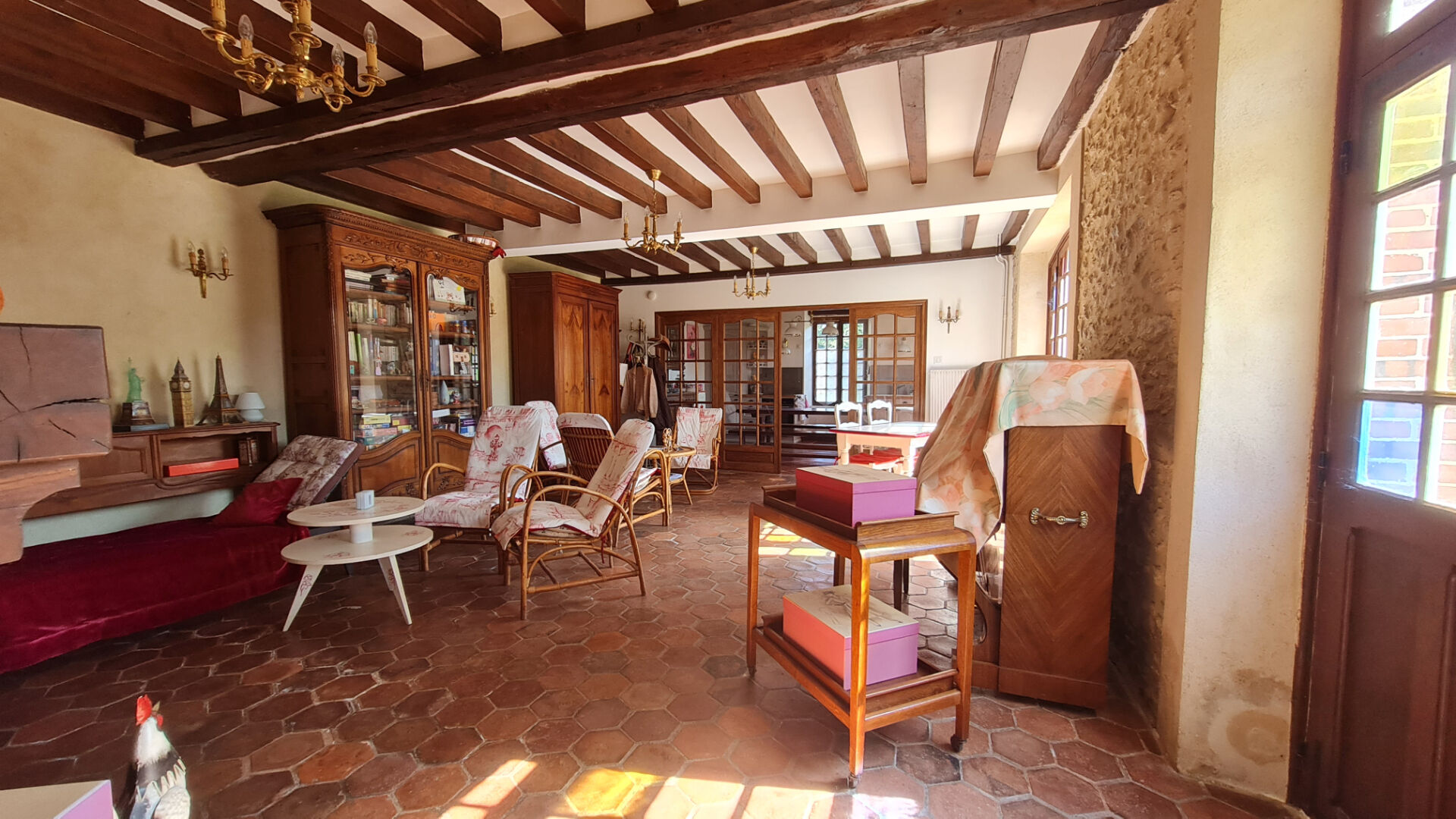 Photo Proche EPERNON - Maison ancienne image 6/6