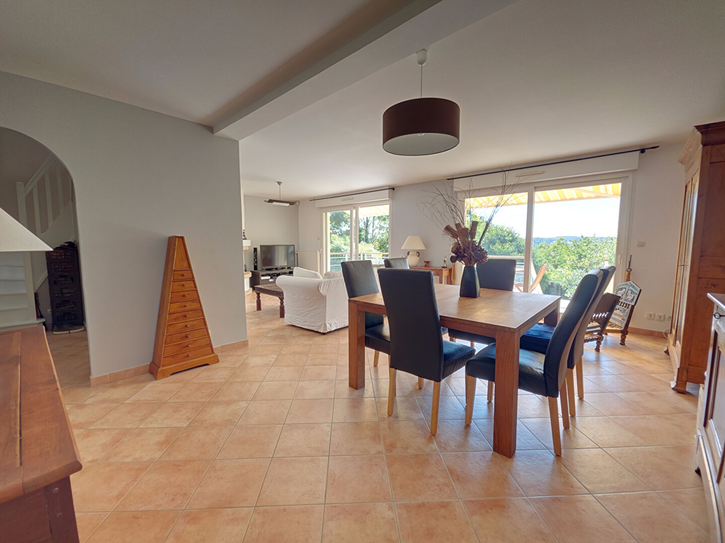 Photo MAISON MAINTENON,  GARE A PIED,  QUARTIER RECHERCHE image 5/6