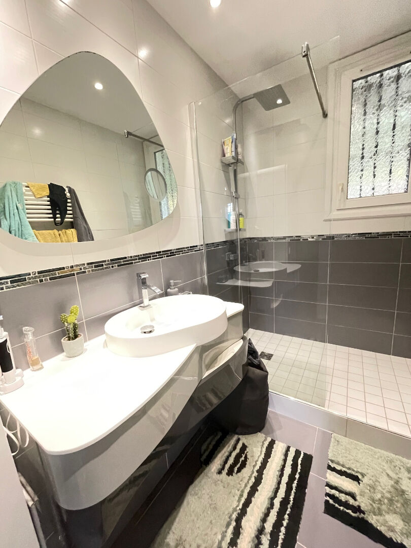 Photo Maison Epernon sortie 5 pièce(s) image 5/6