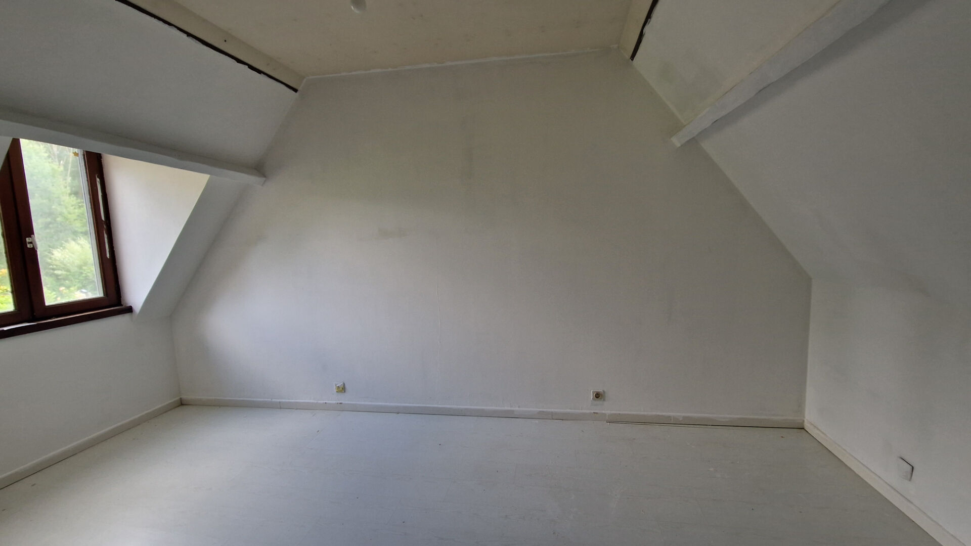 Photo Proche MAINTENON Maison ancienne - dépendance et grange image 6/6