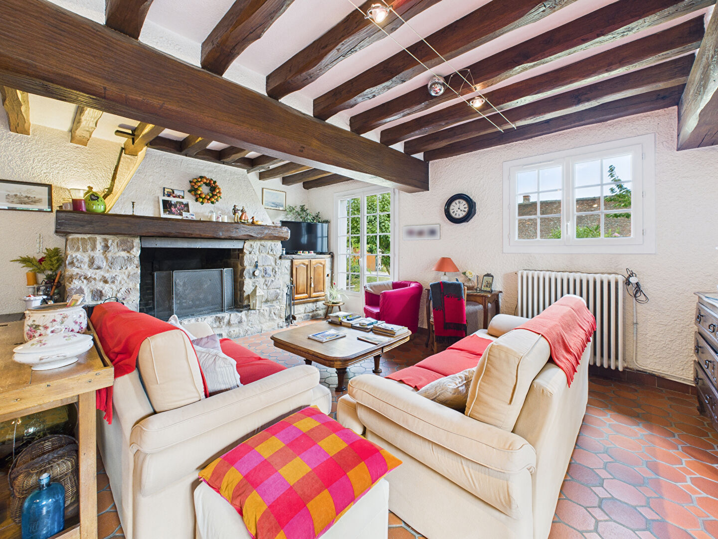 Photo A 18 MINUTES D HOUDAN - BELLE MAISON ANCIENNE - PROCHE NOGENT LE ROI - 6 PIECES image 5/6