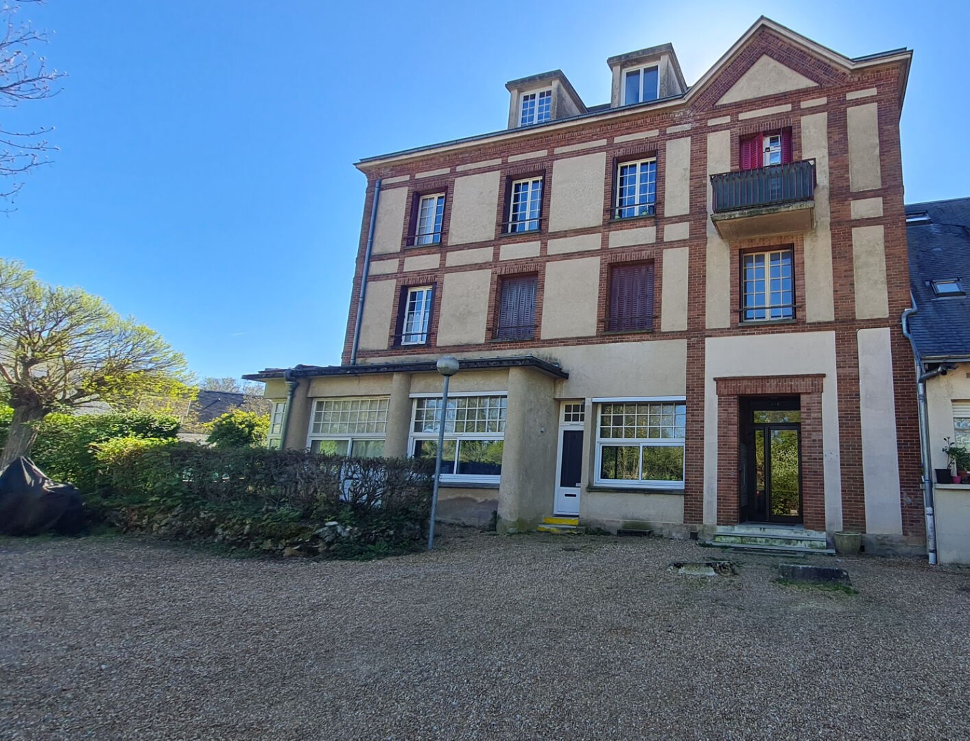 Agence immobilière de Hanches Immobilier - Hanches Immobilier