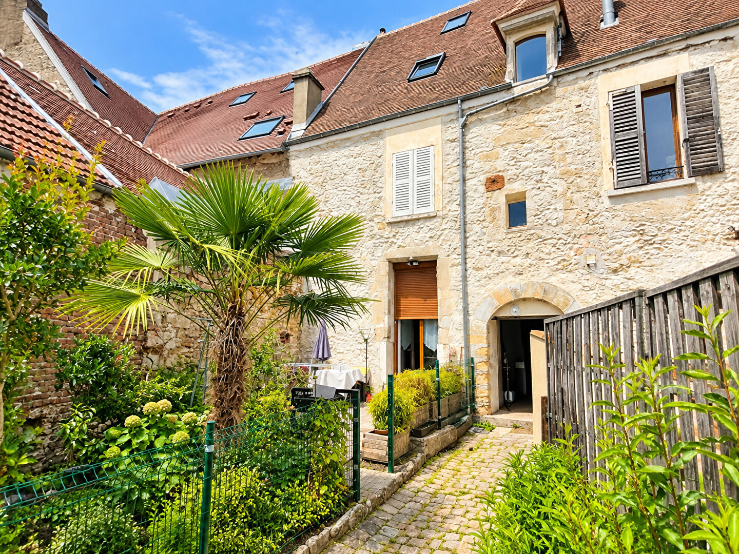 Agence immobilière de Hanches Immobilier - Hanches Immobilier